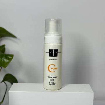 فوم شوینده ویتامین سی اف کازمتیک پارساطب شاپ